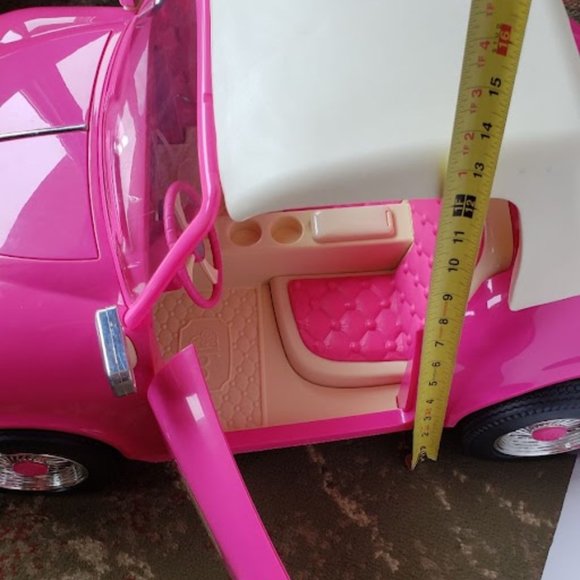 Barbie's Family Barbie Ken with Pink Car Battery Operated - Picture 12 of 16